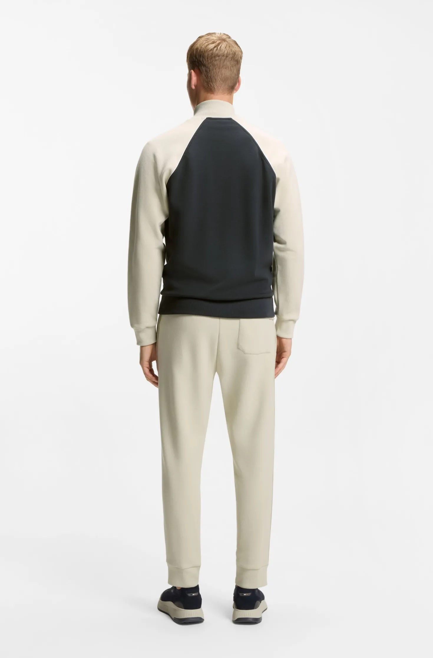 Sweatshirt aus Baumwoll-Mix mit kontrastfarbenen Paspeln