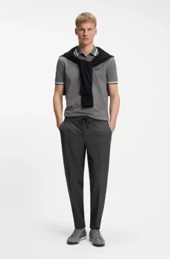 Tapered-Fit Hose aus wasserabweisendem Stretch-Gewebe