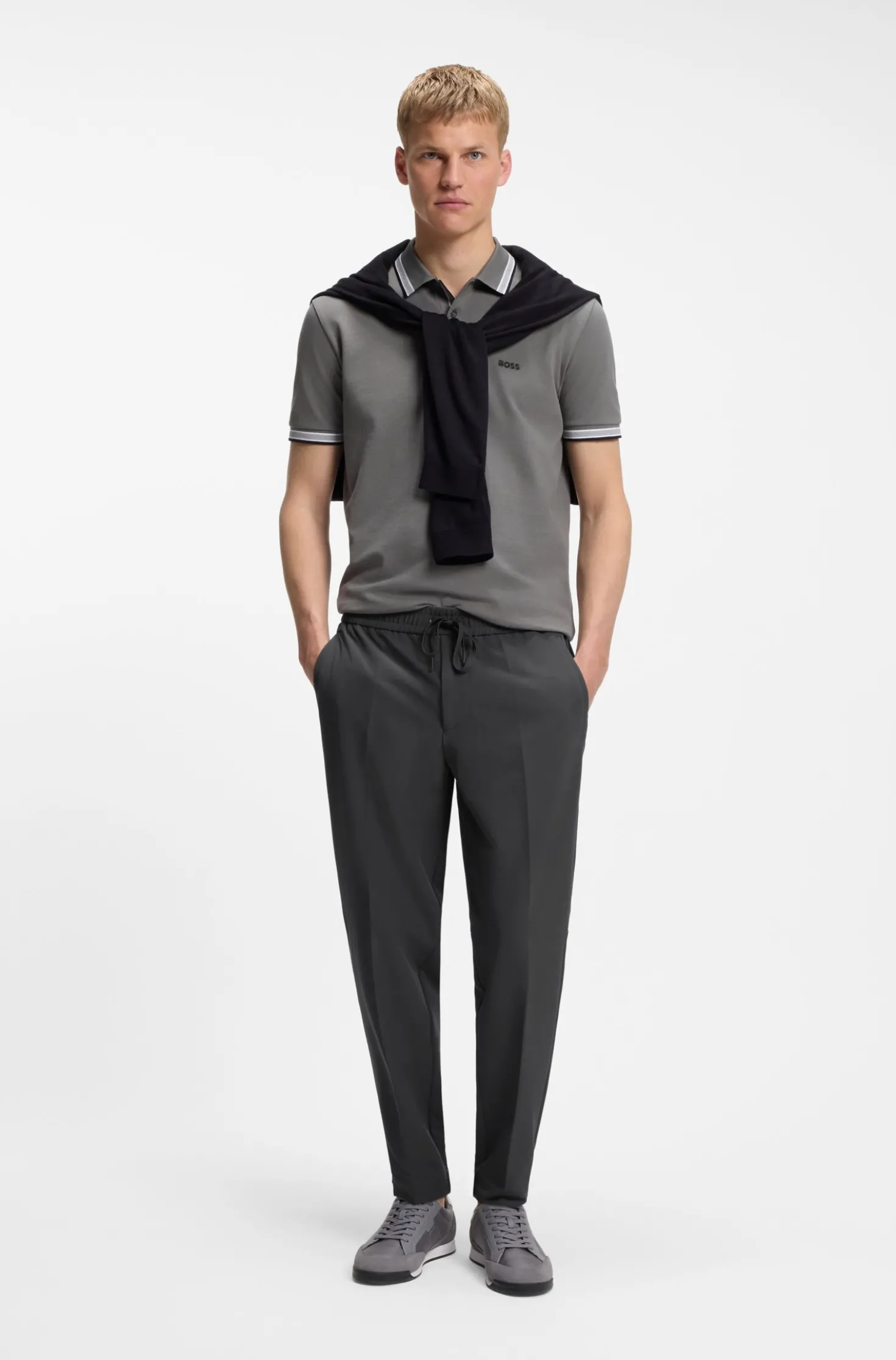 Tapered-Fit Hose aus wasserabweisendem Stretch-Gewebe