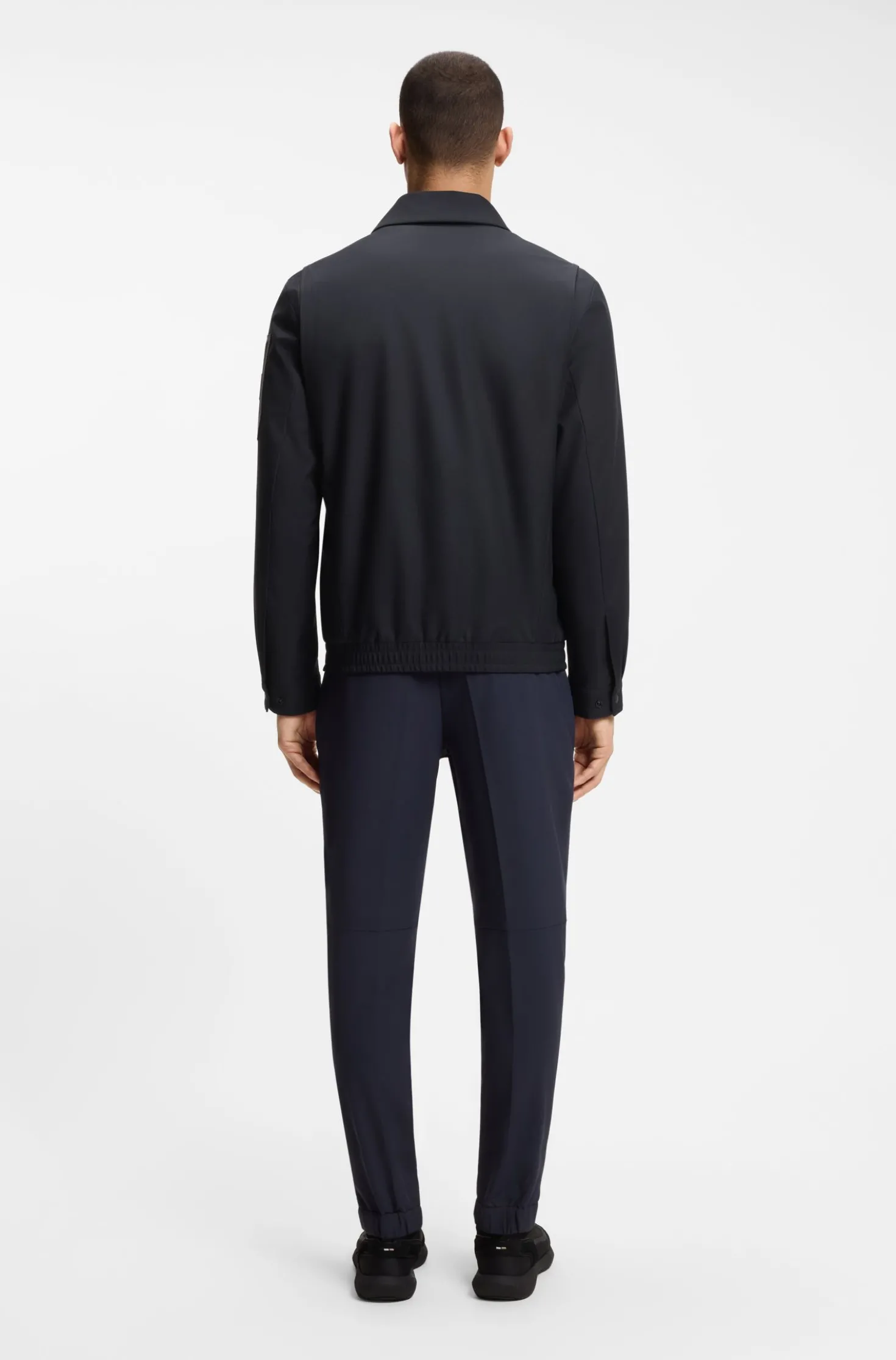 Wasserabweisende Jacke aus Stretch-Material