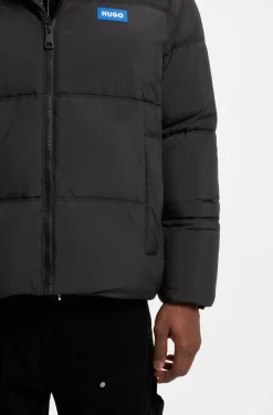 Wasserabweisende Relaxed-Fit Jacke mit Logo-Badge