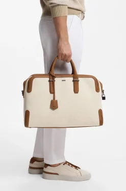 Weekender aus Canvas mit Lederbesatz