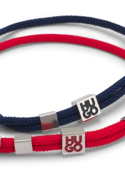Zweierpack Kordel-Armbänder mit Logo-Schmuckteilen