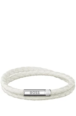 Zweireihiges, geflochtenes, weißes Armband mit Logo-Verschluss